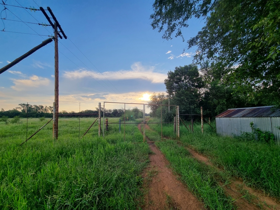 Commercial Property for Sale in Schylock A H North West